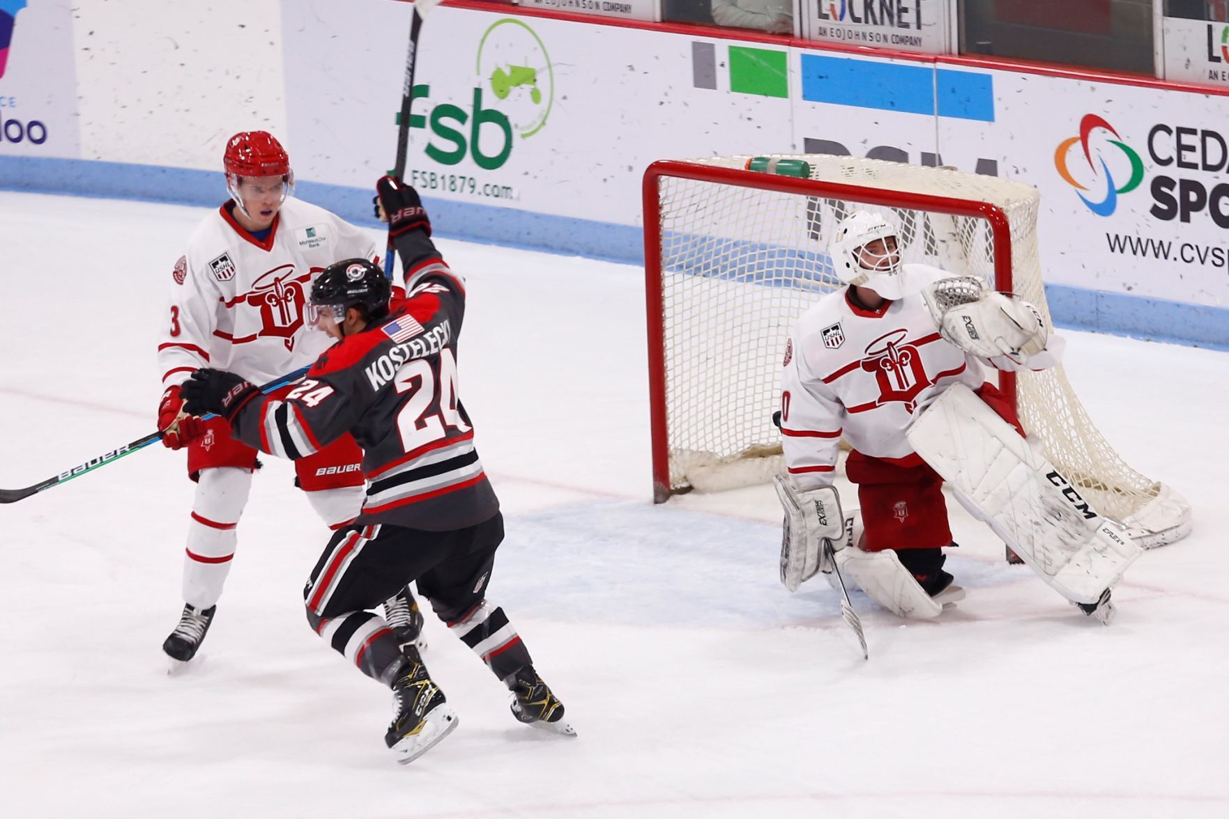 Black Hawks 4